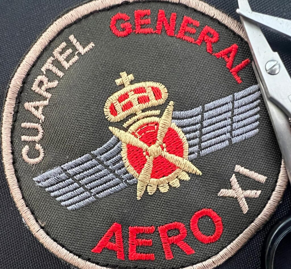 Parche bordado redondo Cuartel General Aero XI